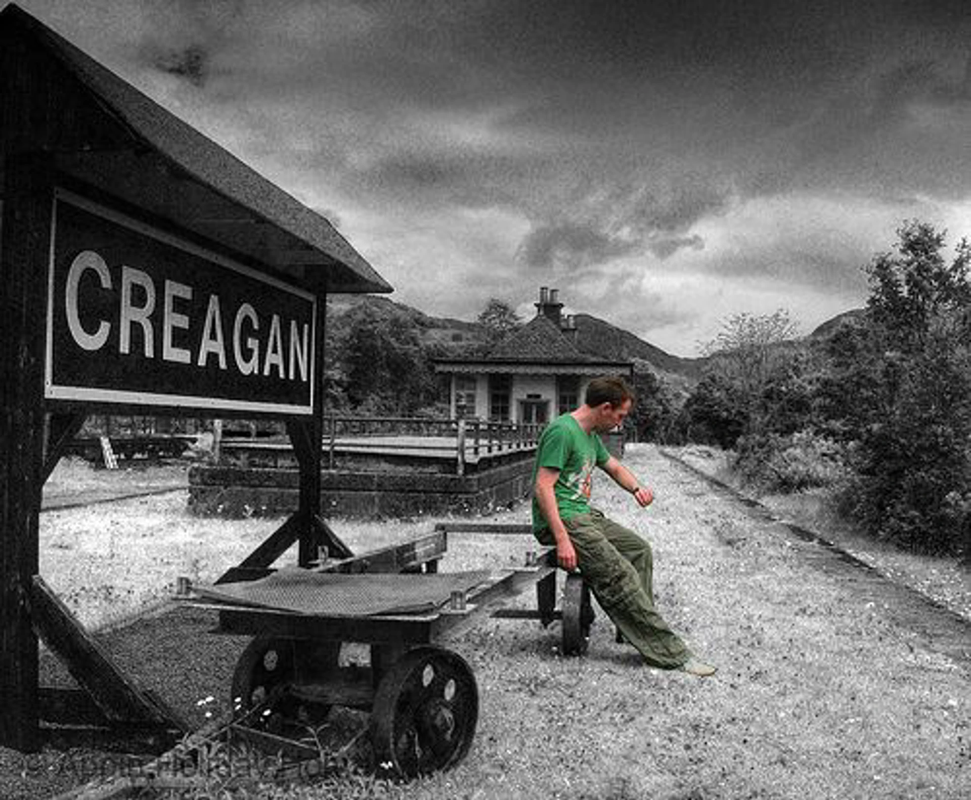 THE CARRIAGE @ CREAGAN  Image 1