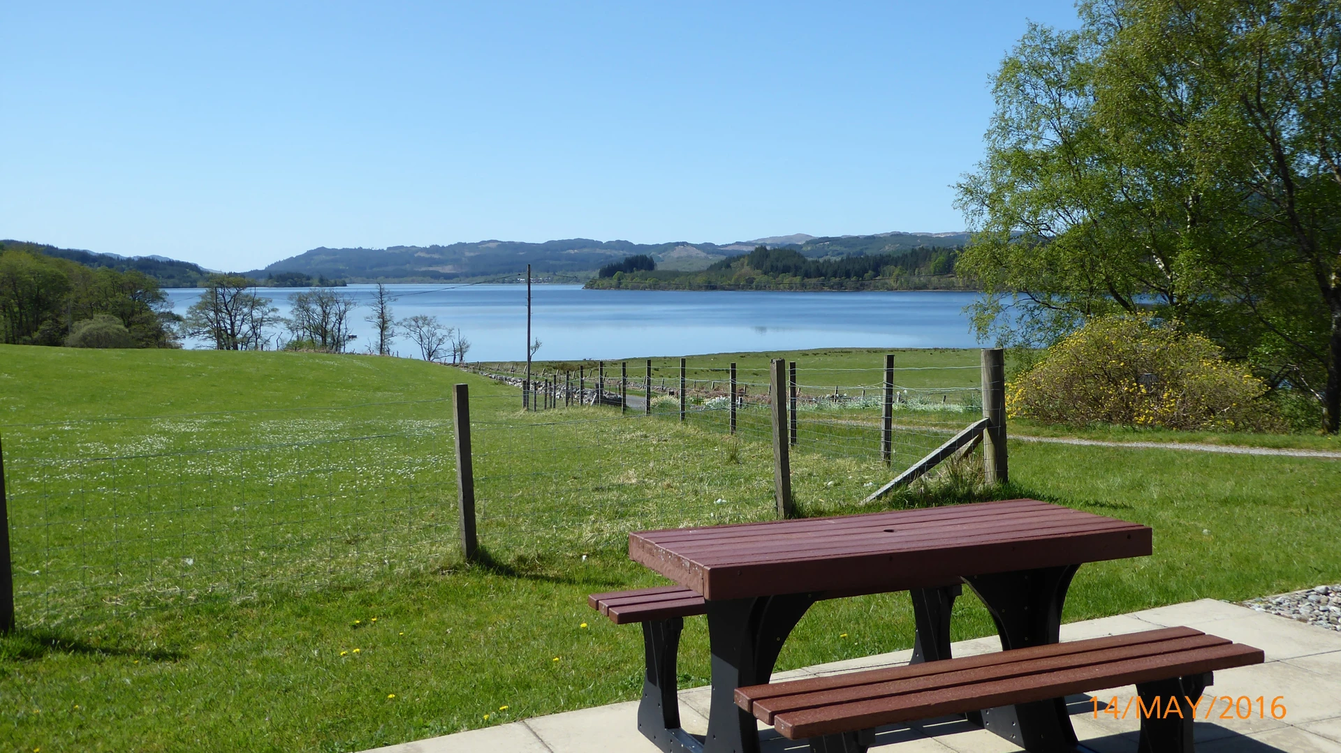 barr-beithe-lower-picnic-table-and-loch-awe.jpg (1)